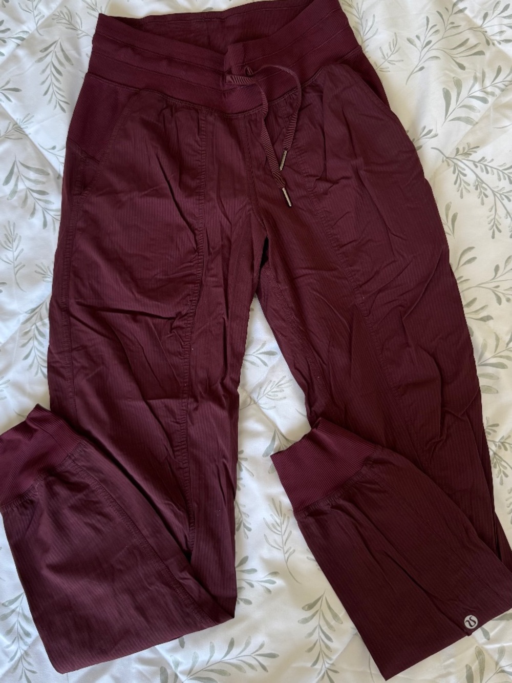 Lululemon Dance Studio Mid-Rise Jogger Full Length